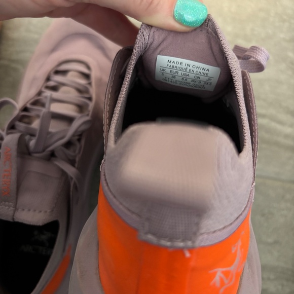 Arc’teryx Trail Running shoe - Picture 7 of 7